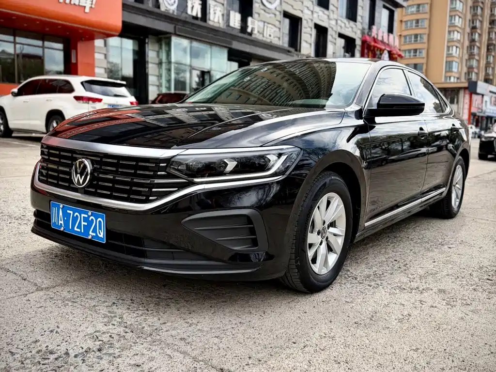 Volkswagen Passat 2022