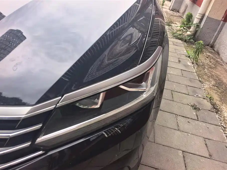 Volkswagen Passat 2017 — фото 4