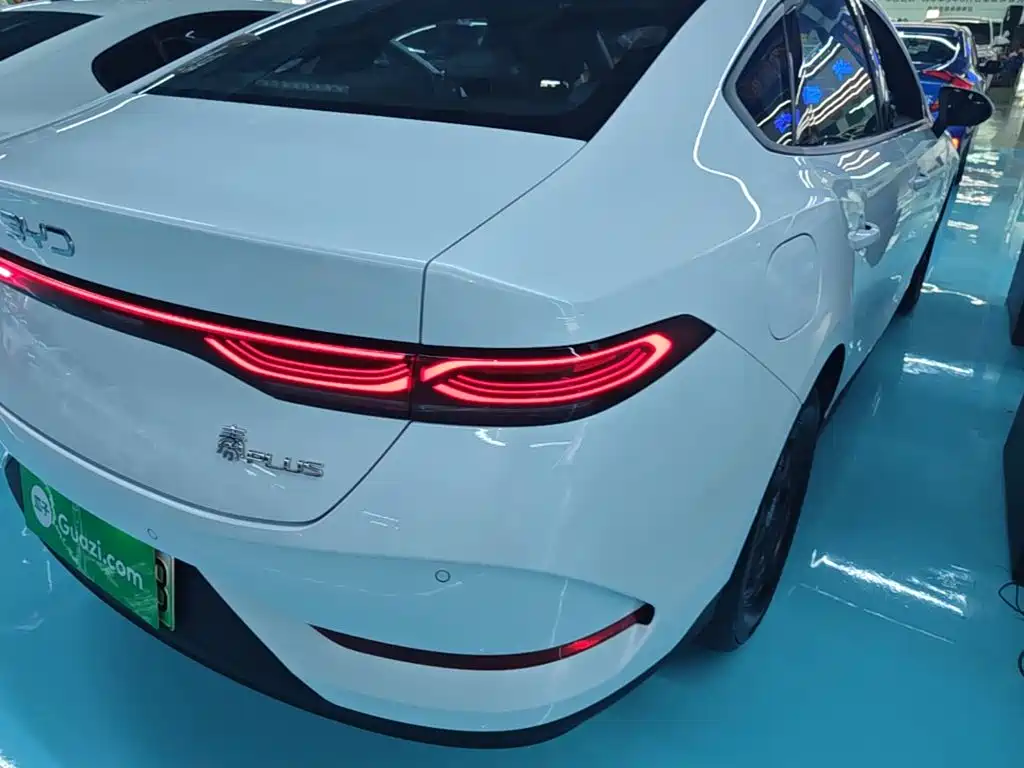 BYD Qin PLUS 2025 — фото 8
