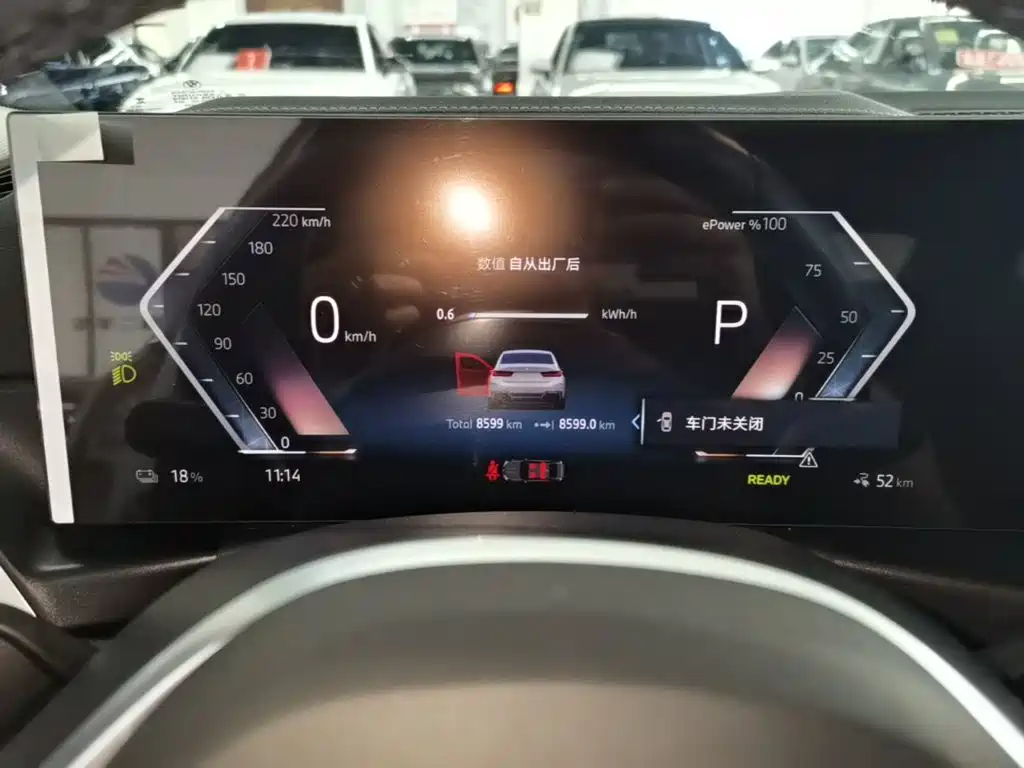 BMW i3 2024 — фото 12