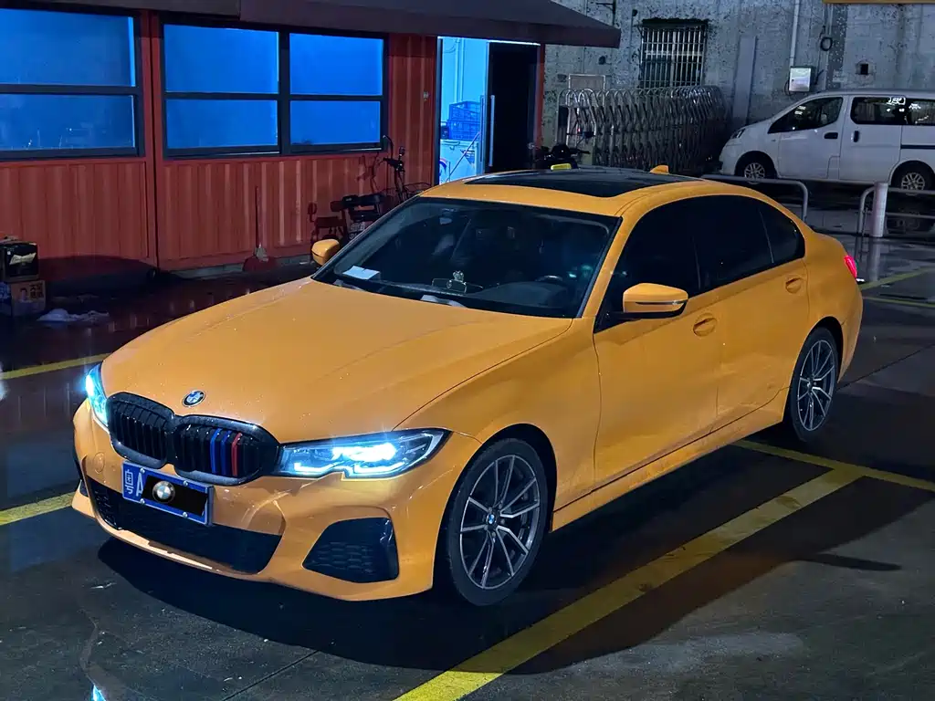 BMW 3 Series 2022
