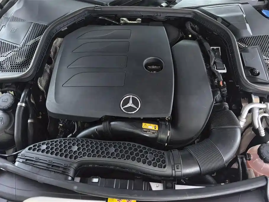 Mercedes-Benz C-Class 2019 — фото 10