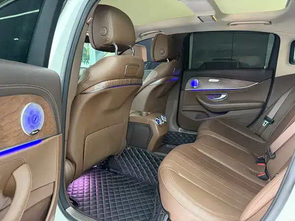 Mercedes-Benz E-Class 2016