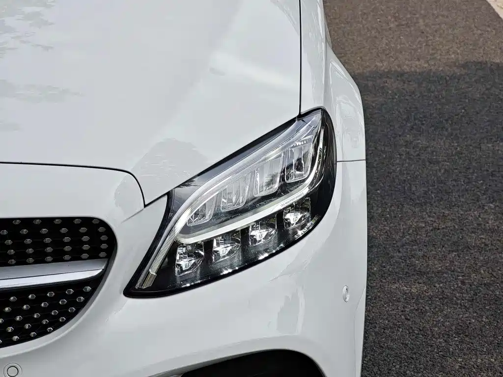 Mercedes-Benz C-Class 2019 — фото 3