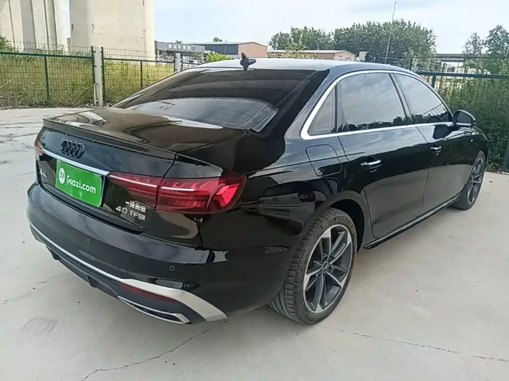 Audi A4L 2023