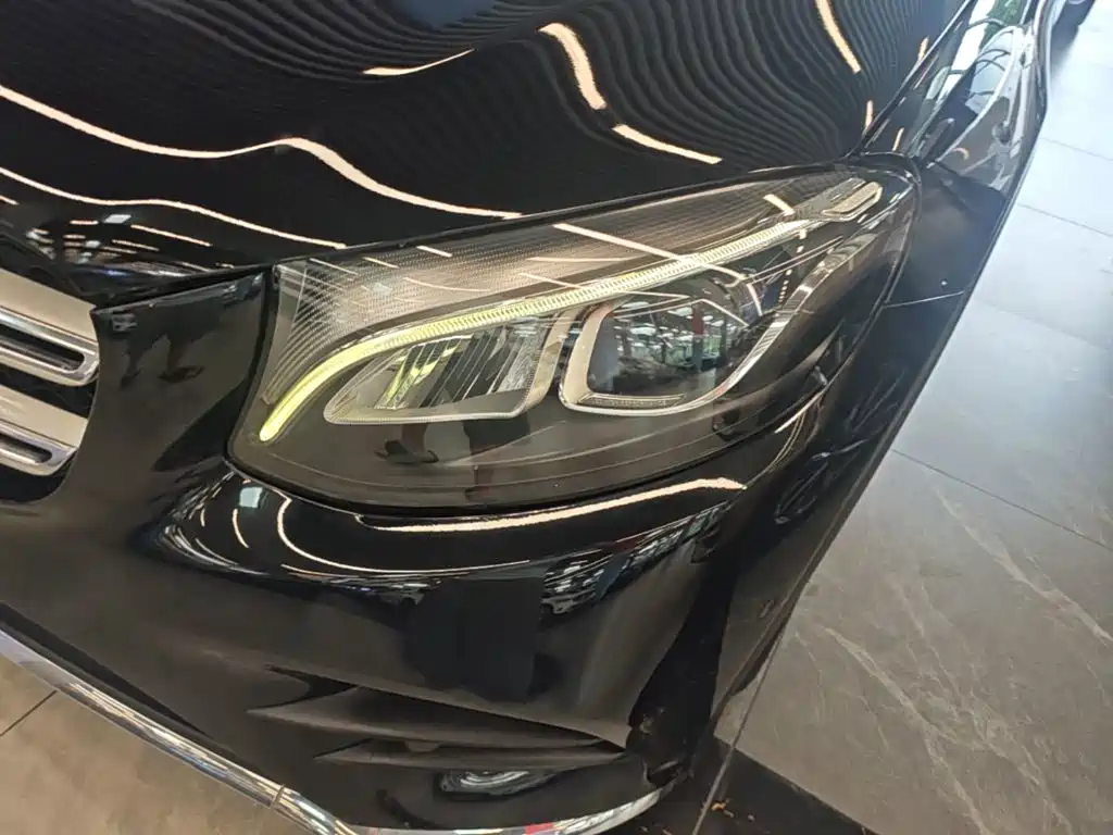 Mercedes-Benz GLC 2019 — фото 24
