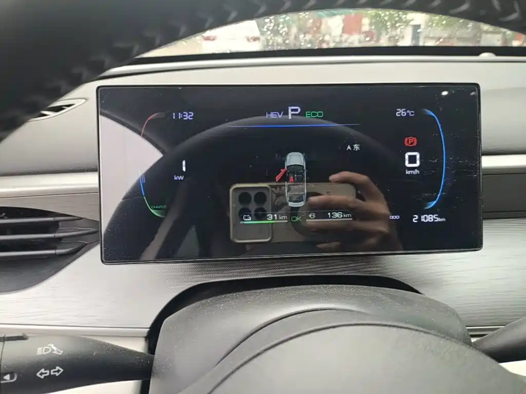 BYD Seal 05 DM-i 2025 — фото 12
