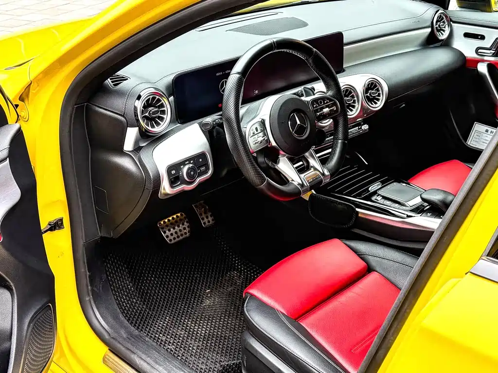 Mercedes-Benz A-Class AMG 2023 — фото 8