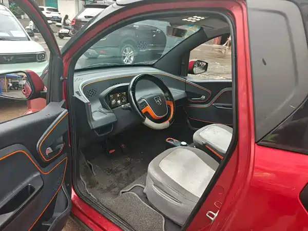 Baojun E100 2018