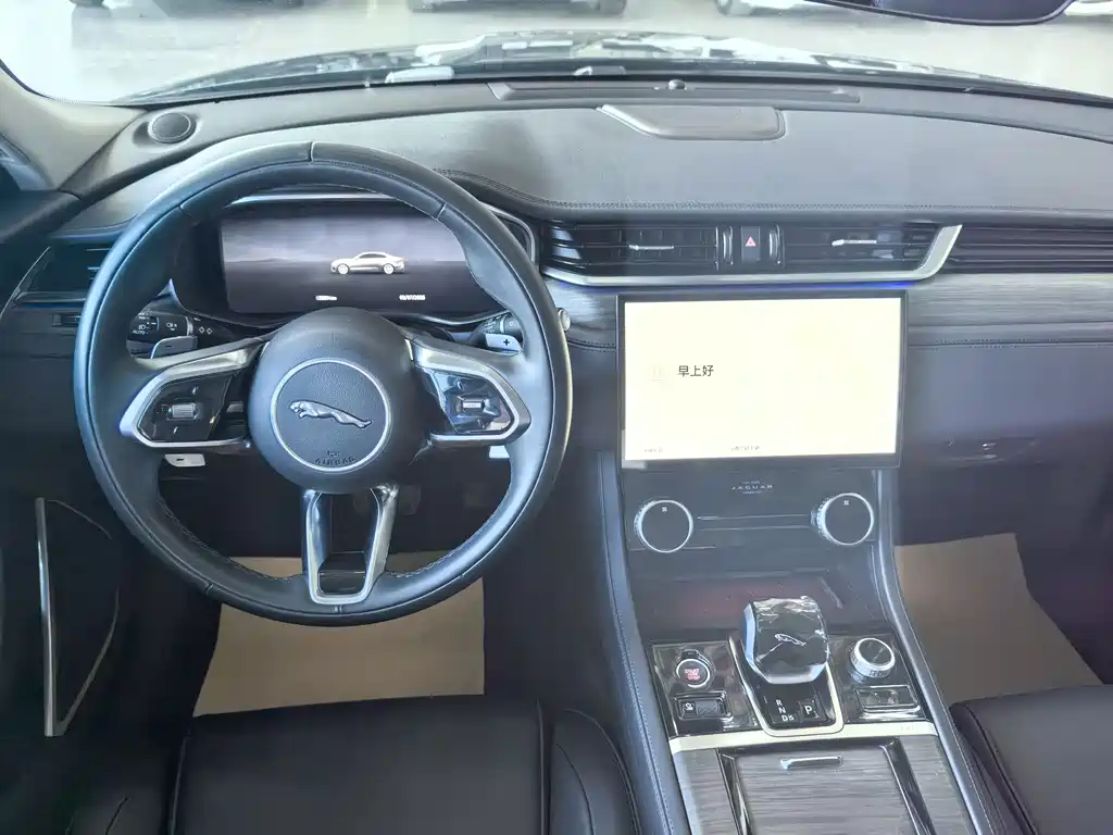 Jaguar XFL 2024 — фото 13