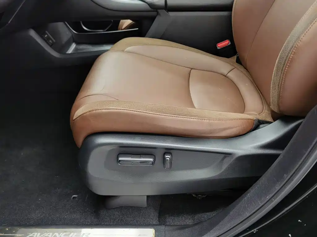 Honda Avancier 2017 — фото 20