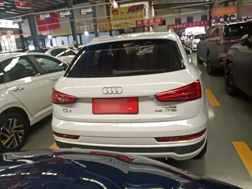 Audi Q3 2018 — фото 6