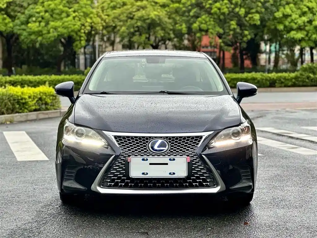 Lexus CT 2020