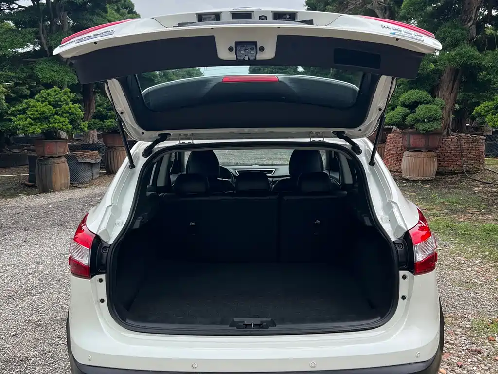 Nissan Qashqai 2018 — фото 17