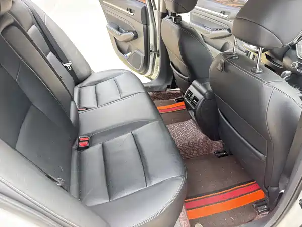 Nissan Teana 2022