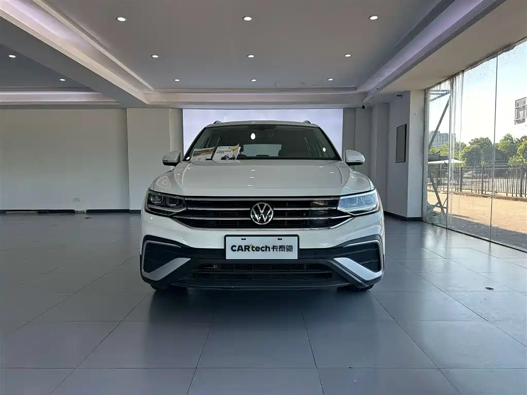 Volkswagen Tiguan L 2022 — фото 7