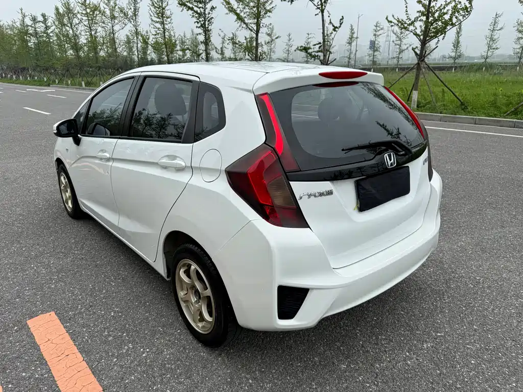 Honda Fit 2015
