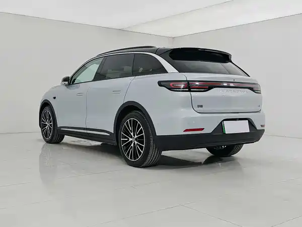 Leapmotor C11 2025