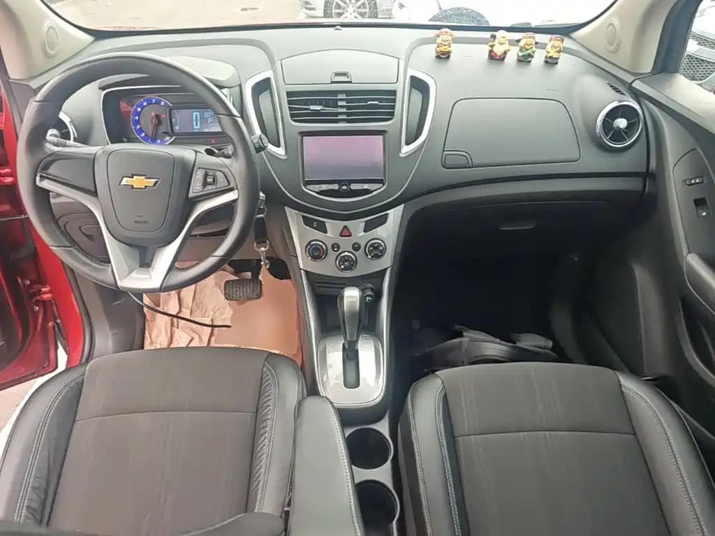 Chevrolet Trax 2016 — фото 10