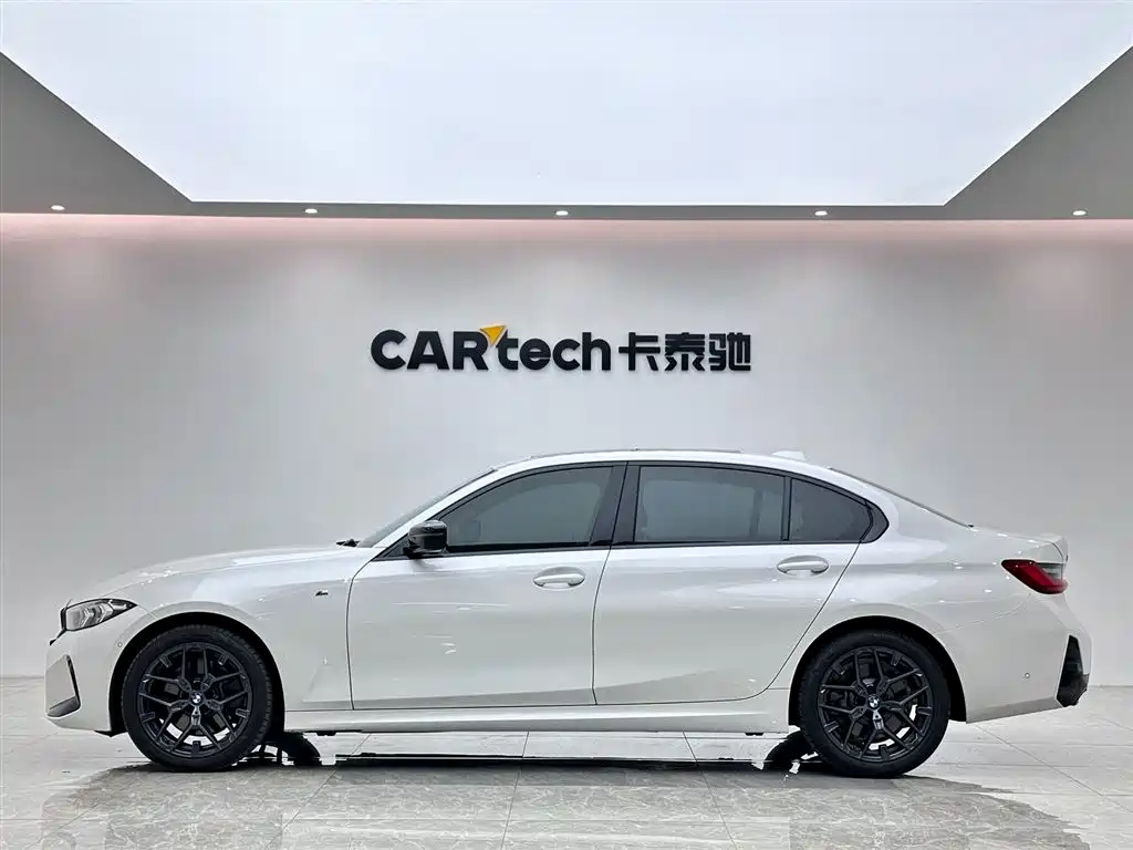 BMW 3 Series 2025 — фото 2