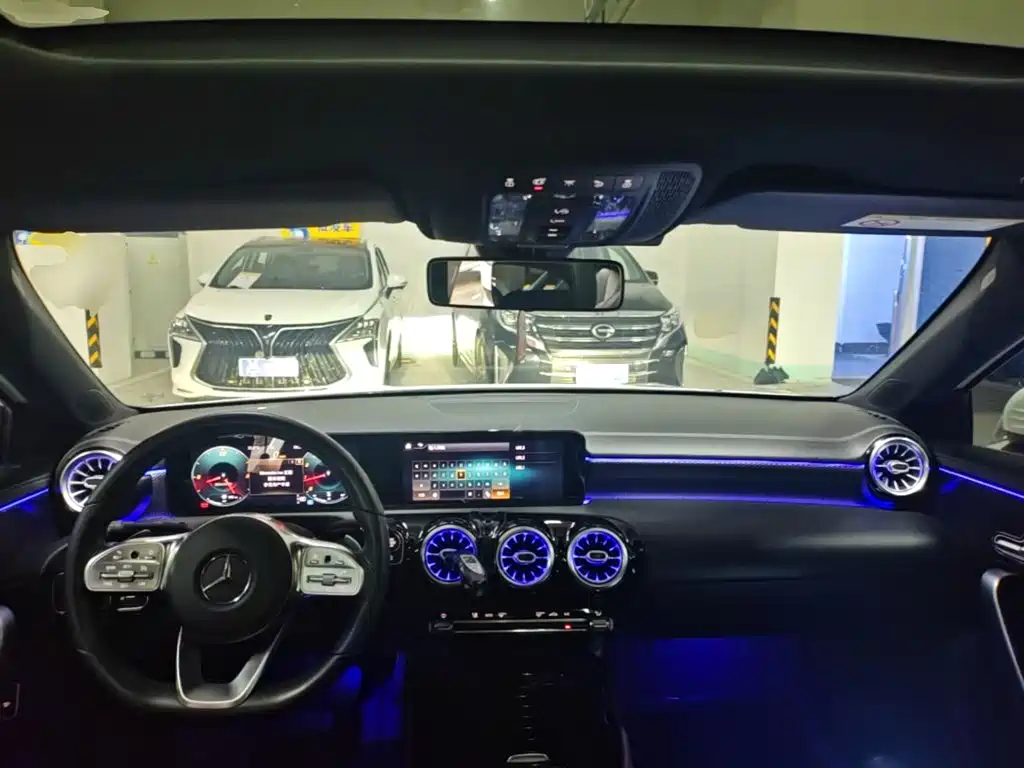 Mercedes-Benz A-Class 2020 — фото 10