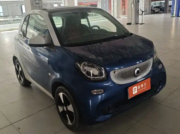 smart fortwo 2018