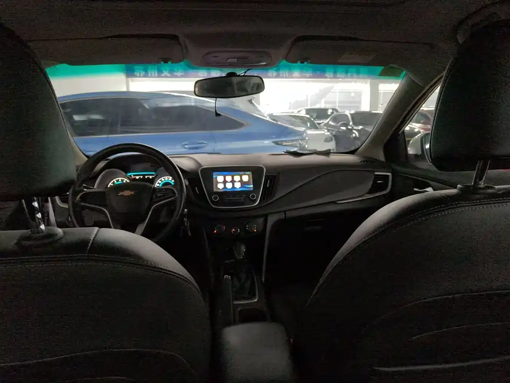 Chevrolet Cavalier 2018 — фото 18