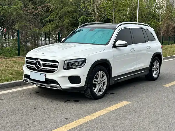 Mercedes-Benz GLB 2021