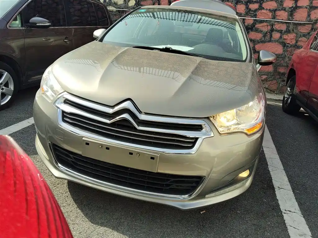 Citroen C4L 2015 — фото 3