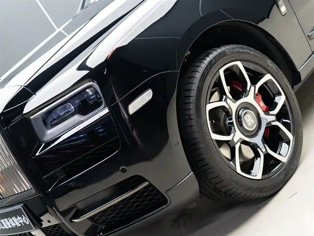 Rolls-Royce Cullinan 2020