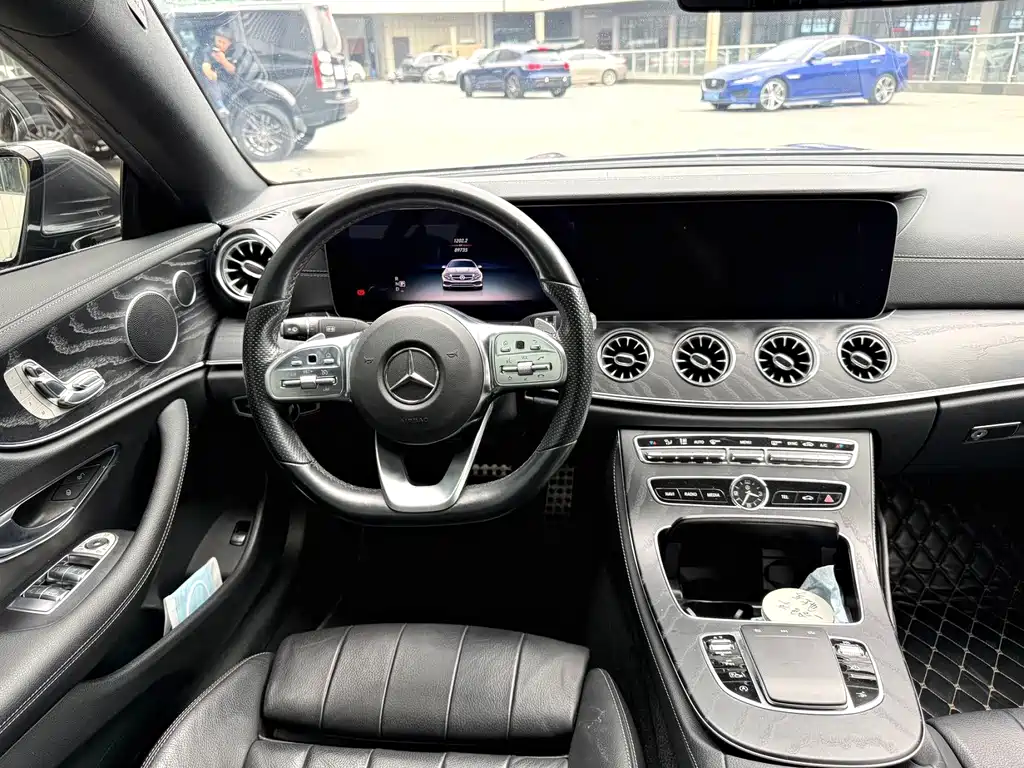 Mercedes-Benz E-Class 2020