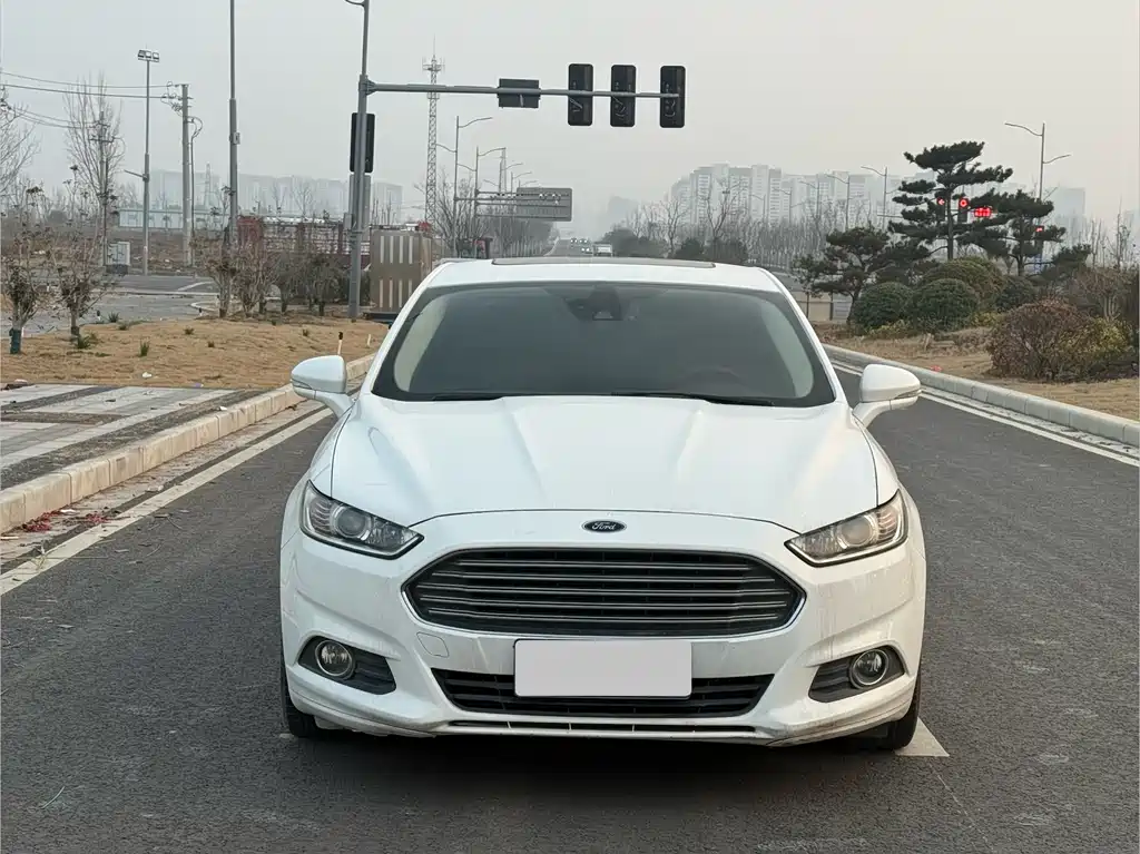 Ford Mondeo 2016 — фото 2