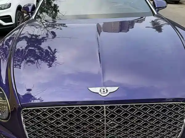 Bentley Continental 2024