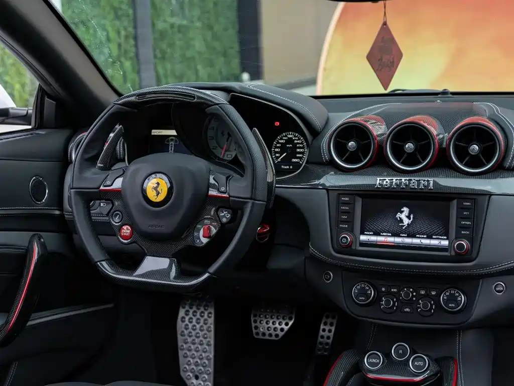 Ferrari FF 2014 — фото 10