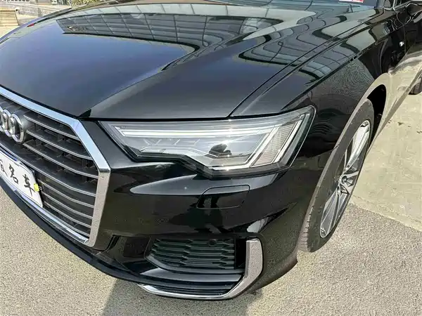 Audi A6L 2021