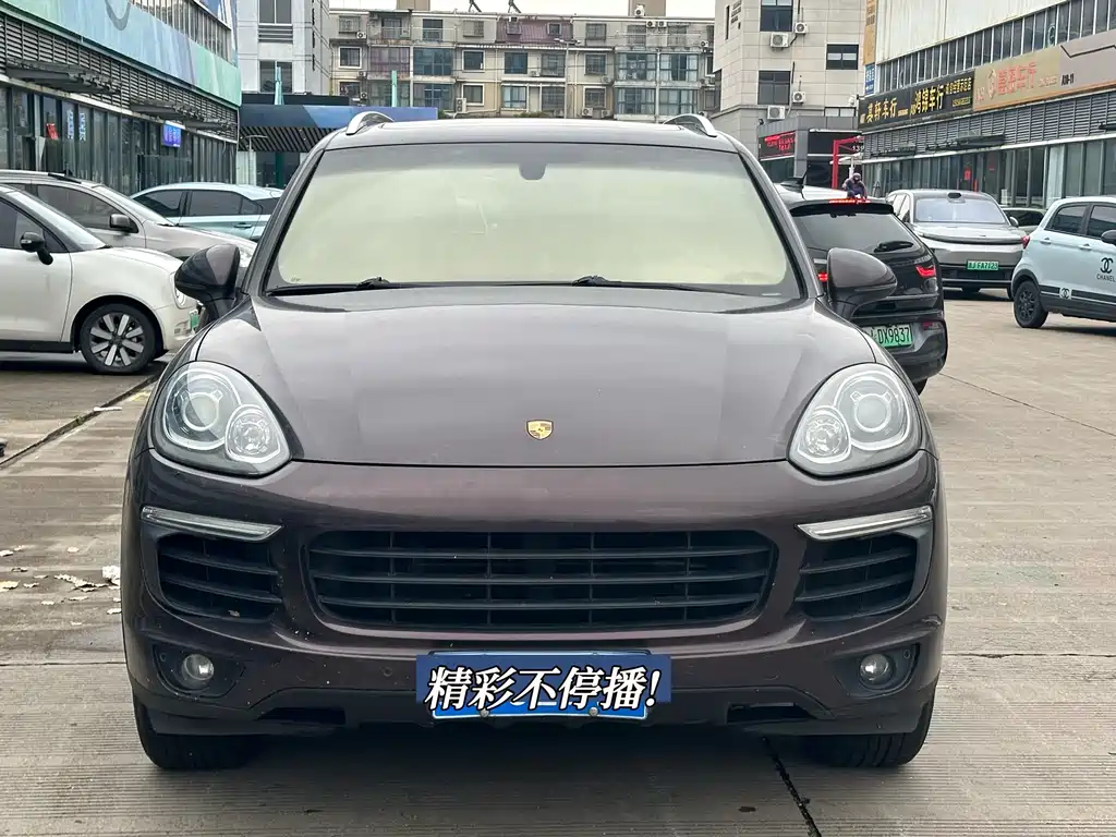 Porsche Cayenne 2016 — фото 2