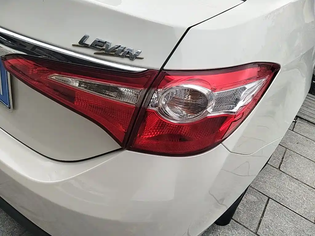 Toyota Levin 2016 — фото 8