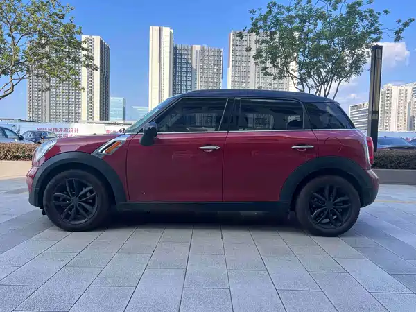 MINI Countryman 2016