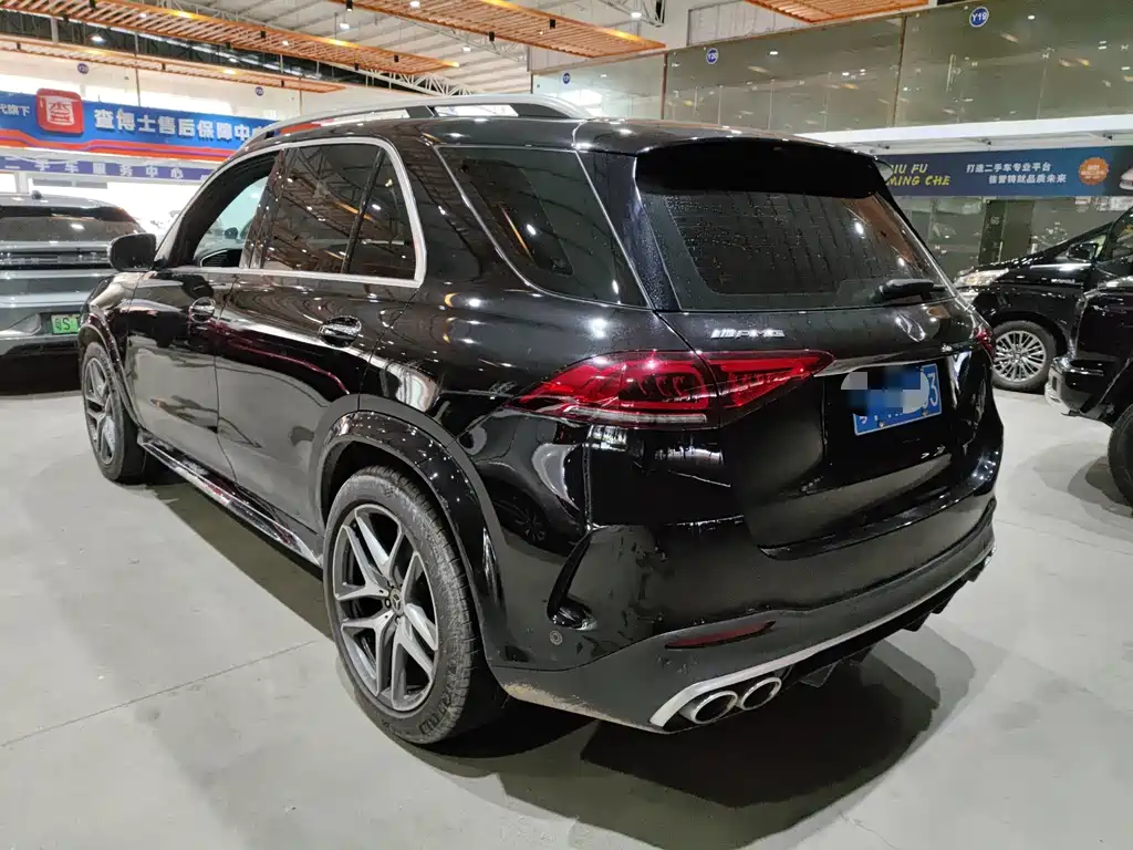 Mercedes-Benz GLE AMG 2023 — фото 4