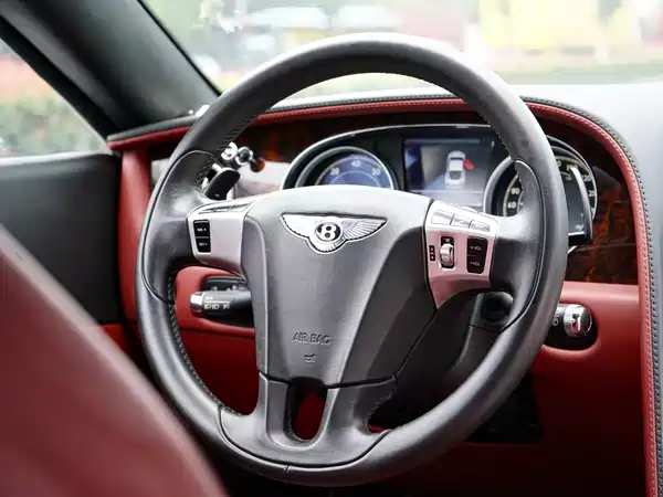 Bentley Continental 2014