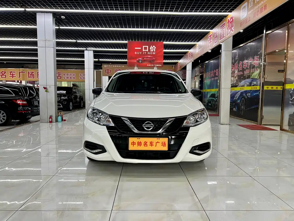 Nissan Tiida 2021