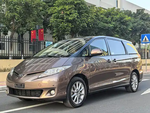 Toyota Previa 2012