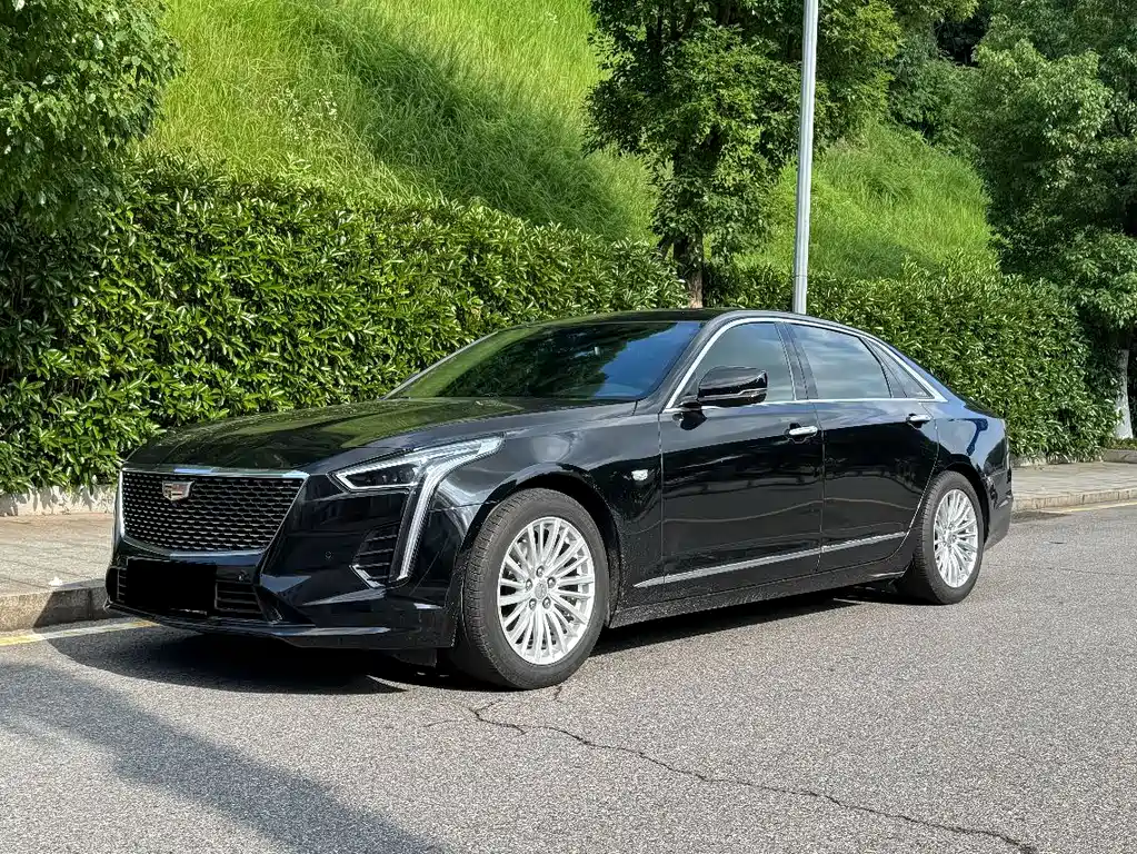 Cadillac CT6 2019 — фото 1