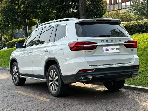 Roewe RX8 2023