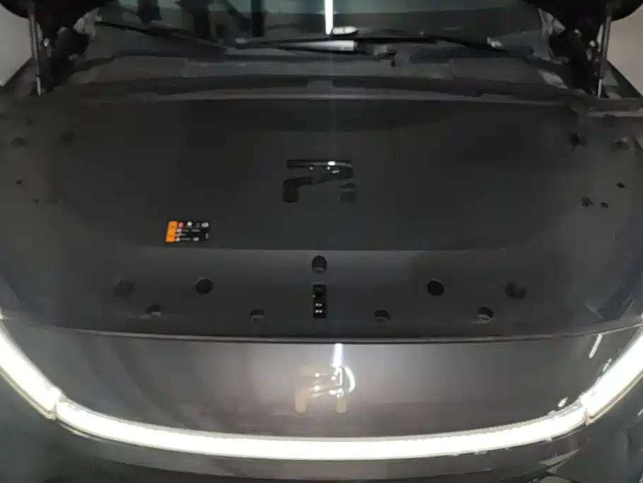 Roewe Feifan R7 2024 — фото 10
