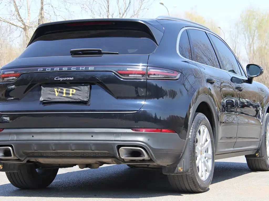 Porsche Cayenne 2018 — фото 7