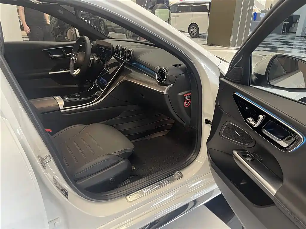 Mercedes-Benz C-Class New Energy 2023 — фото 27