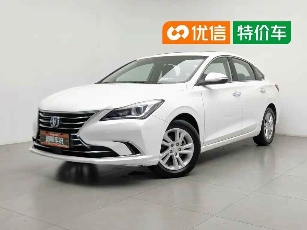 Changan Eado 2019 — фото 1