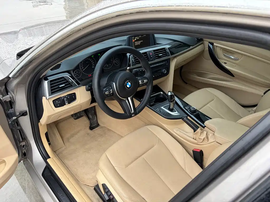 BMW 3 Series 2015 — фото 9