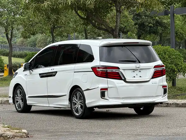 Honda Elysion 2019